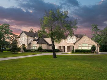 6306 Velvet Sky Court