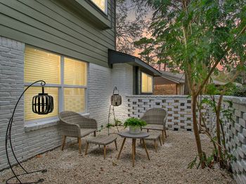 25607 Pecan Valley Circle