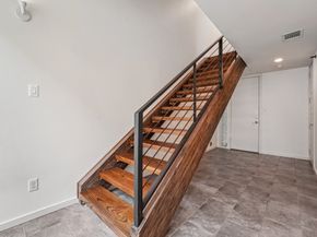 1601 W Webster Street 18, Houston TX 77019