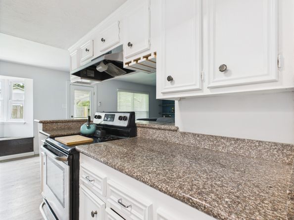 7135 La Entrada Drive, Houston TX 77083