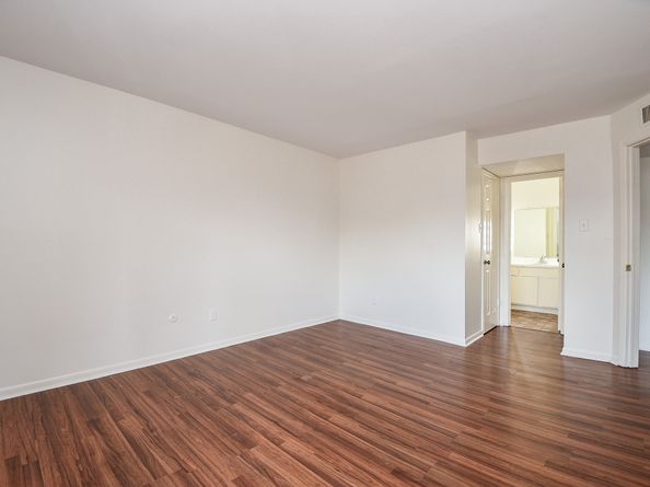 8429 Hearth Drive 27, Houston TX 77054