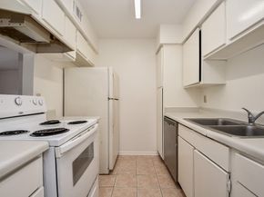 8429 Hearth Drive 27, Houston TX 77054