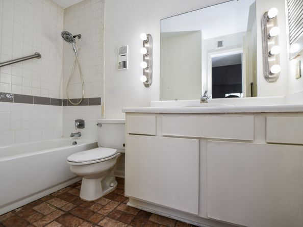 8429 Hearth Drive 27, Houston TX 77054