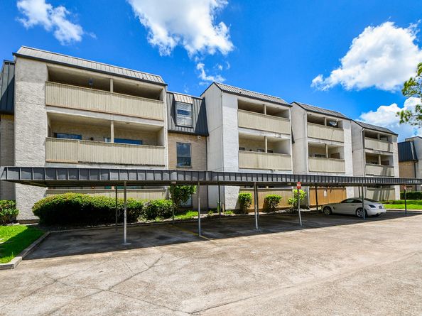 8429 Hearth Drive 27, Houston TX 77054
