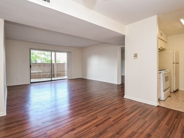 8429 Hearth Drive 27, Houston TX 77054