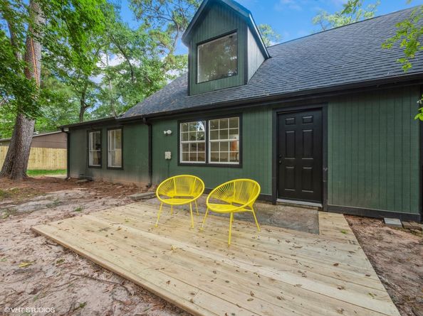 1320 E Red Cedar Circle, The Woodlands TX 77380