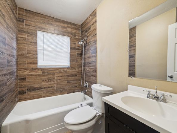 3324 Bacchus Street, Houston TX 77022