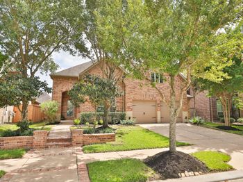 19539 Crescent Haven Drive