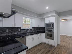 11515 Olympia Drive, Houston TX 77077