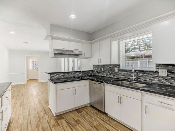 11515 Olympia Drive, Houston TX 77077
