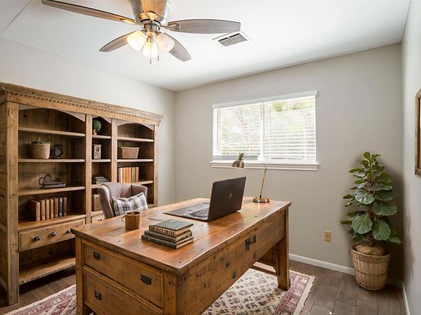 5606 Water Leaf Lane, Houston TX 77088