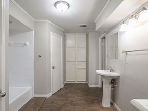 5606 Water Leaf Lane, Houston TX 77088