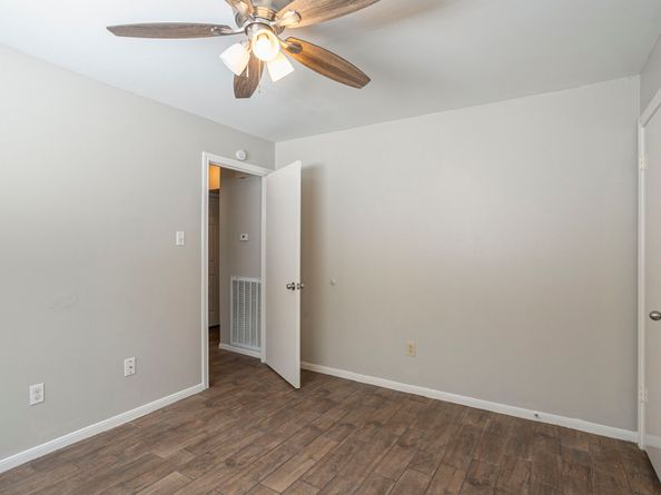 5606 Water Leaf Lane, Houston TX 77088