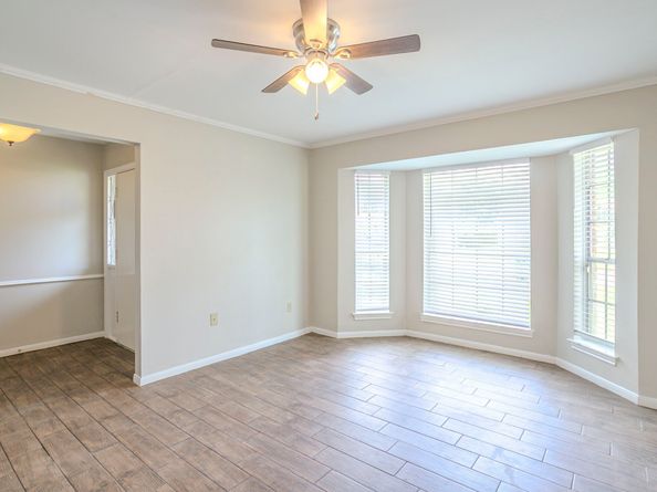 5606 Water Leaf Lane, Houston TX 77088