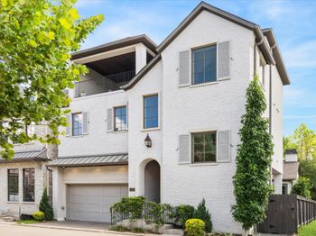 121 Memorial Parkview Drive