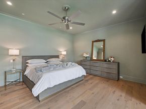 121 Memorial Parkview Drive, Houston TX 77024