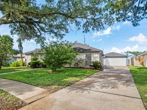 726 Park Knoll Lane, Katy TX 77450