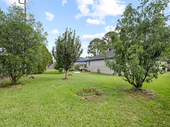 726 Park Knoll Lane, Katy TX 77450