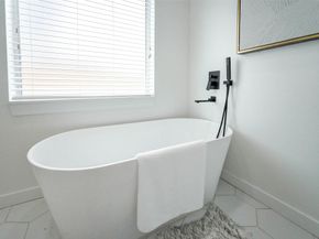 10118 Briar Rose Drive, Houston TX 77042