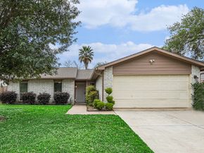 5427 Cairnleigh Drive, Houston TX 77084