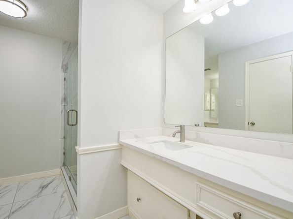 606 N Eldridge Parkway 3, Houston TX 77079