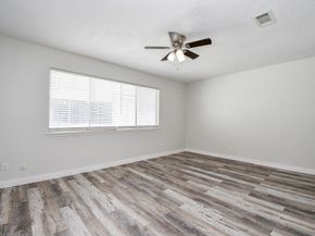 606 N Eldridge Parkway 3, Houston TX 77079