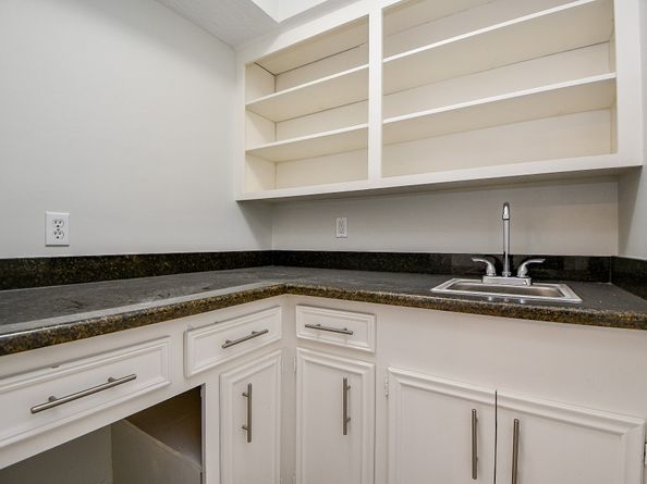 606 N Eldridge Parkway 3, Houston TX 77079