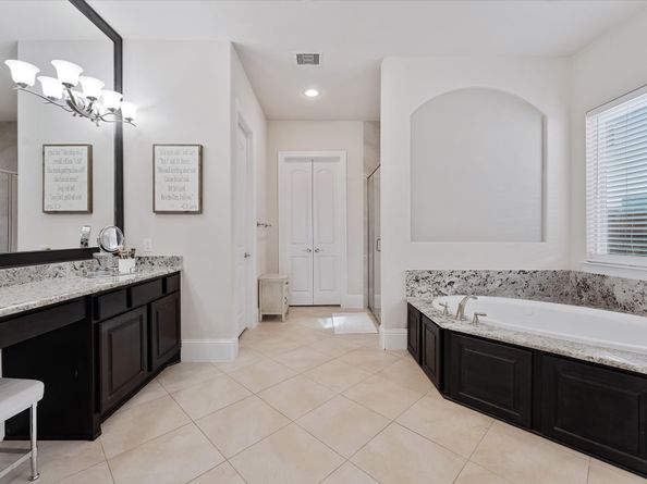 5823 Stratton Woods Drive, Spring TX 77389
