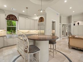 16 Grand Mnr, Sugar Land TX 77479