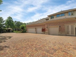 16 Grand Mnr, Sugar Land TX 77479
