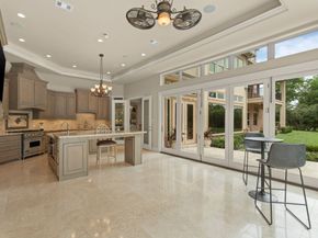 16 Grand Mnr, Sugar Land TX 77479
