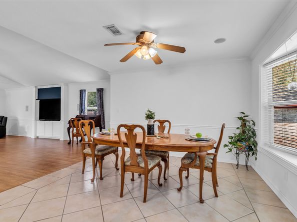 606 Packer Court, Webster TX 77598