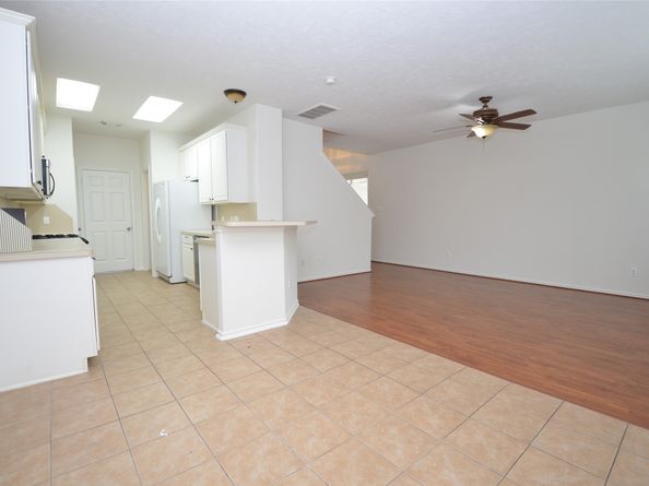 226 W Stedhill Loop, Conroe TX 77384