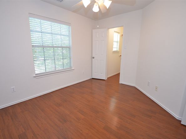 226 W Stedhill Loop, Conroe TX 77384