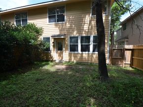 226 W Stedhill Loop, Conroe TX 77384