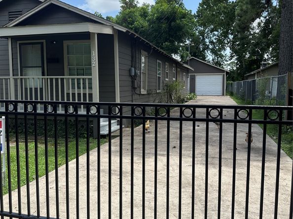 132 Grothe Lane, Houston TX 77022