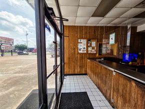 7528 Gainesville Street, Houston TX 77020