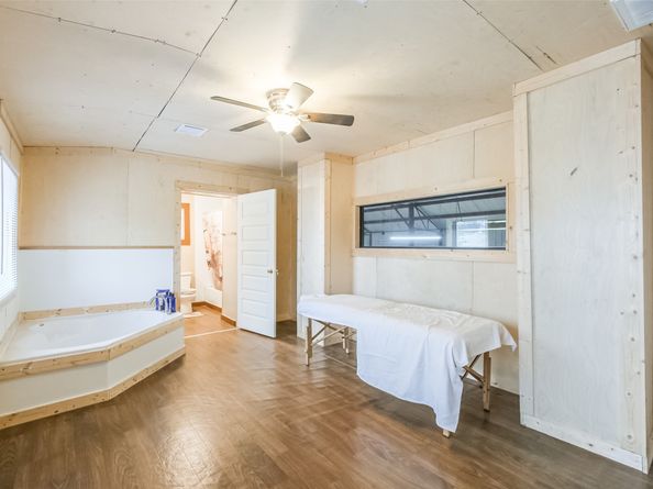 7528 Gainesville Street, Houston TX 77020