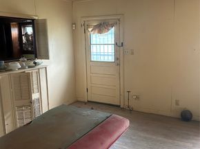 213 Armstrong Street, Houston TX 77029
