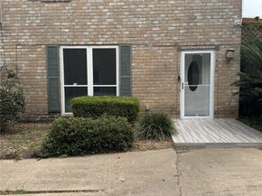 840 Threadneedle Street 220, Houston TX 77079