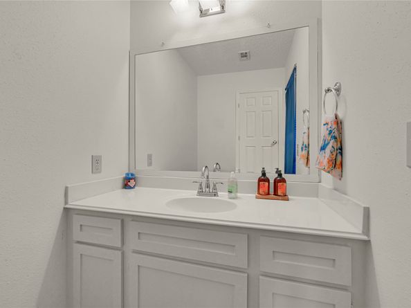 8911 Rocky Valley Drive, Houston TX 77083
