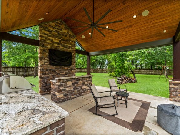 5006 Newport Court, Spring TX 77386
