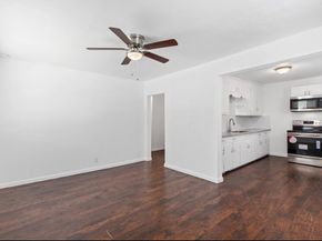 8410 Elrod Street, Houston TX 77017