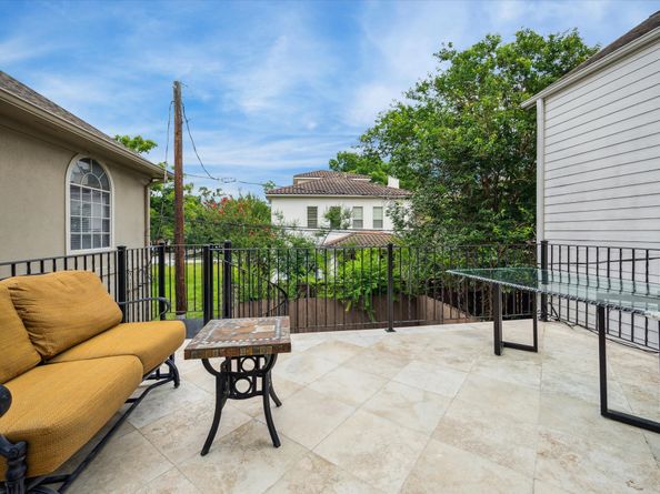 6526 Pickens Street, Houston TX 77007