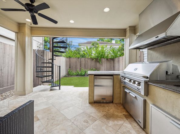 6526 Pickens Street, Houston TX 77007