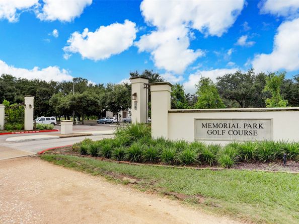 6526 Pickens Street, Houston TX 77007
