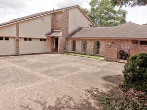 27 Charleston Street N, Sugar Land TX 77478