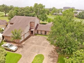 27 Charleston Street N, Sugar Land TX 77478