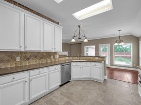 51 N Merryweather Circle, The Woodlands TX 77384