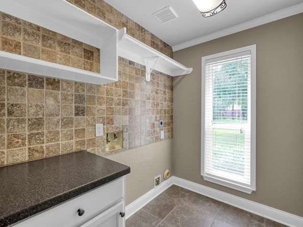51 N Merryweather Circle, The Woodlands TX 77384